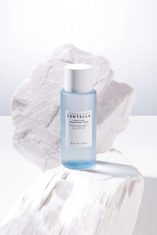 Centella Hyalu-cica Brightening Toner 210ml